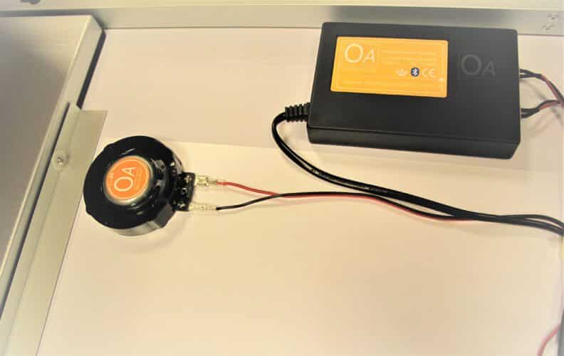 OrangeAudio muzieksysteem met 2 hifi speakers - zelf inbouw - Designspiegels